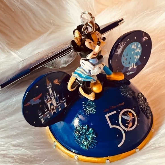 Disney 50th Anniversary Mickey LightUp Ornament - Picture 7 of 8